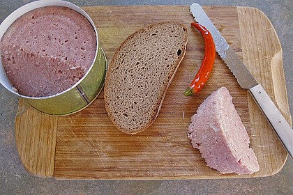 Ветчина из свиных щёк 