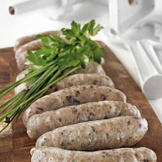 Купаты из свинины с клюквой 