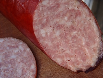Колбаса свиная классическая в белковой оболочке