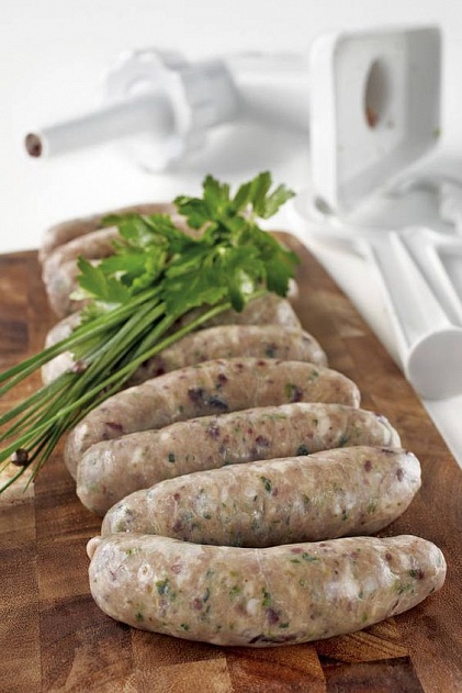 Купаты из свинины с клюквой 